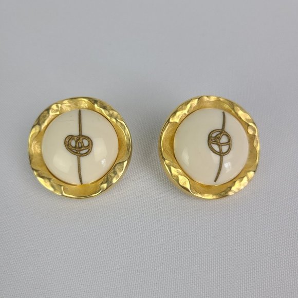 Vintage Made In Italy Gold Tone Clip On Earrings